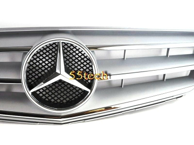 Mercedes C-class W204 (08-) 4 дв. седан решетка радиатора серебристая со звездой, дизайн CL-class, 3 ламели.